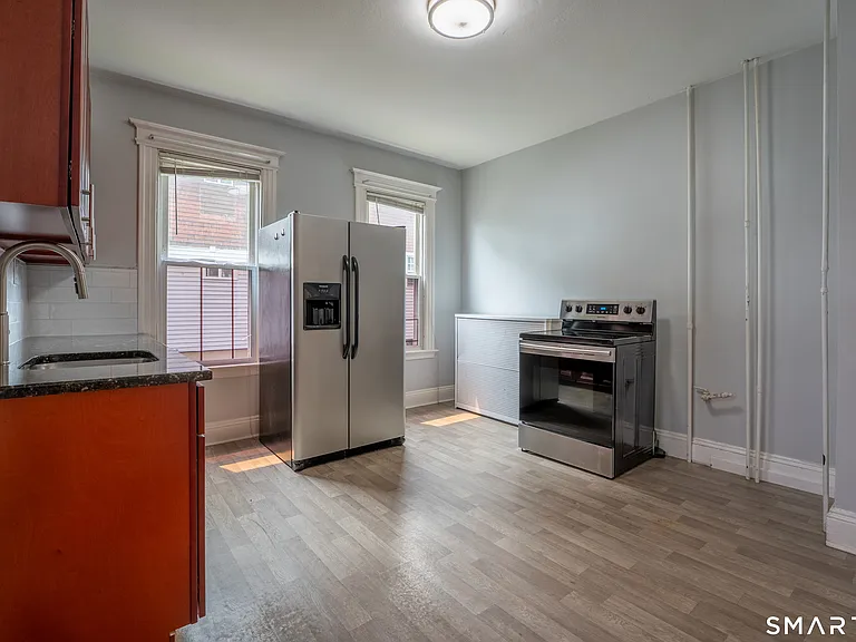 92 Fairfield Ave #1 — Photo 14