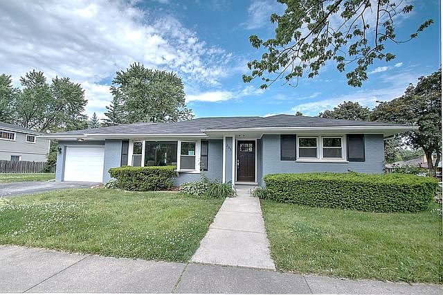 1st image of 203 N Dwyer Ave