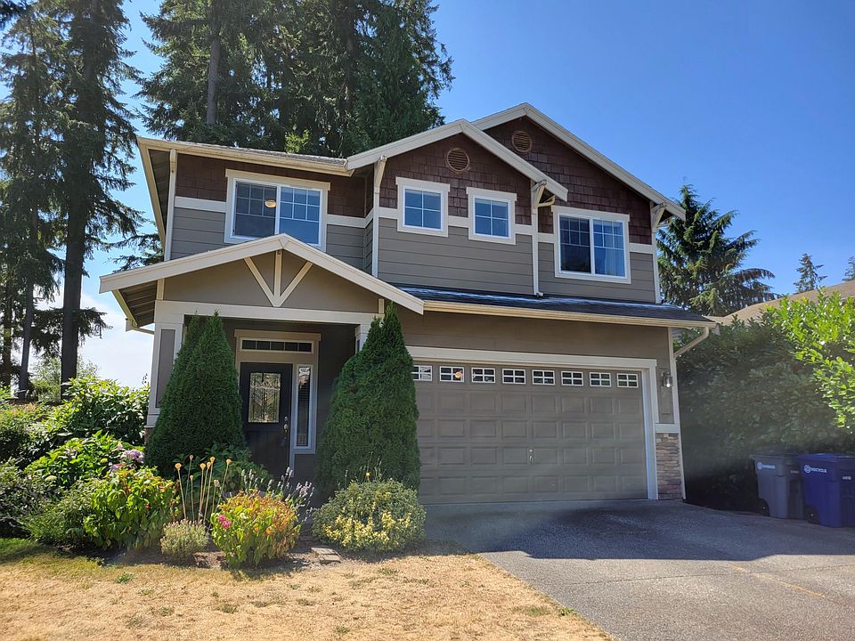 1st image of 12941 NE 203rd Ct