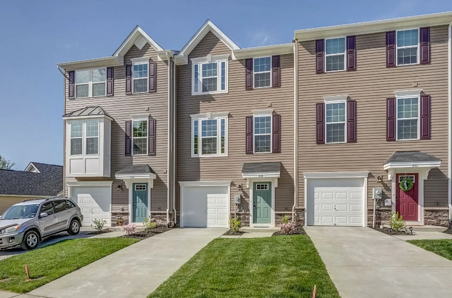 85-B Virginia Avenue - Palmyra Townhome! — Photo 1