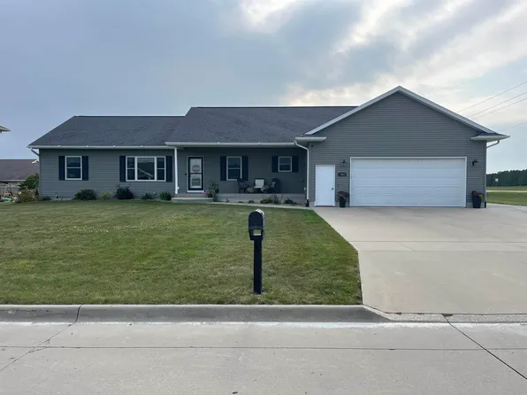 1345 1st St, Jesup, IA 50648