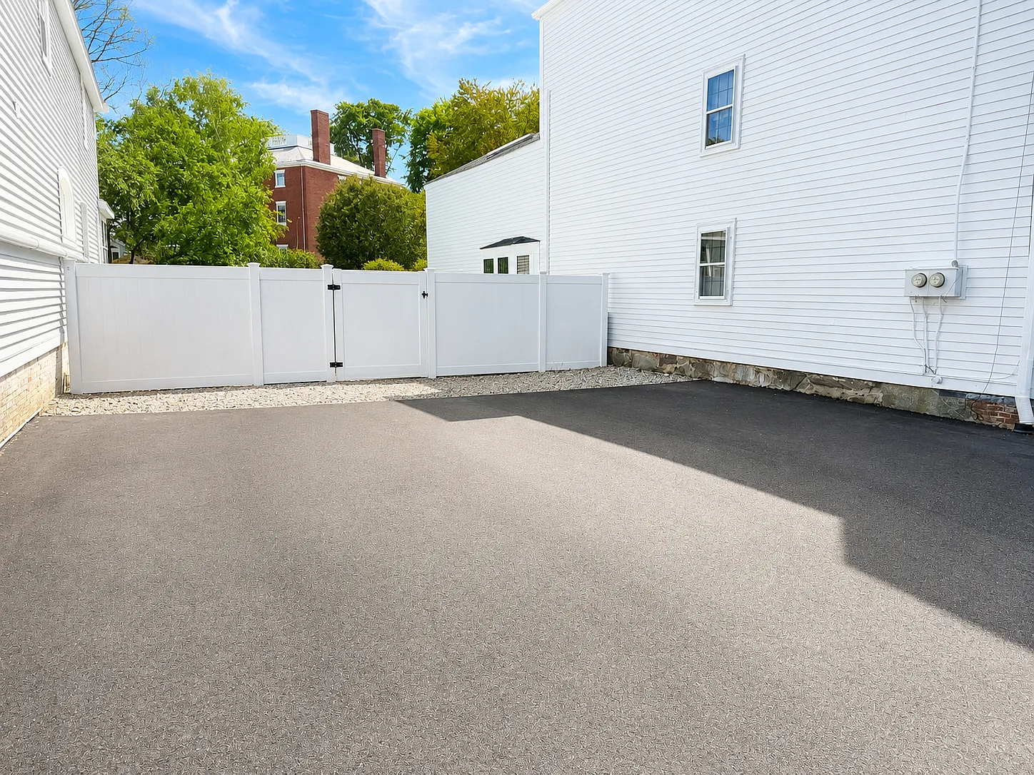 3 bed, 1500 sqft, $6,000 — Photo 3