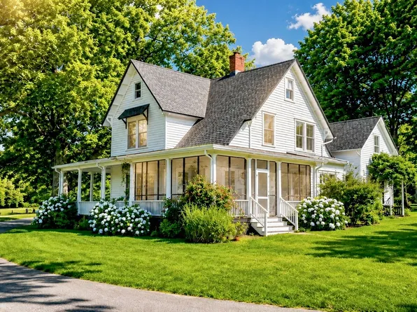 7 Locust Ave #&-4, Shelter Island Heights, NY 11965