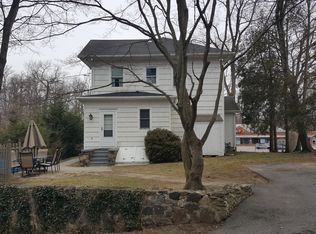 127 Bedford Rd, Katonah, NY 10536