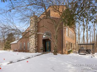 10870 Phelps Ave NW, Sparta, MI 49345