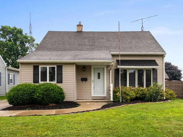 1706 Jackson STREET, Manitowoc, WI 54220
