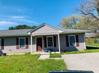 360 Newcomb St NE, Christiansburg, VA 24073