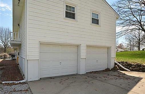 5th image of 1429 Todd St
