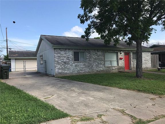 2nd image of 1134 Arnold Dr