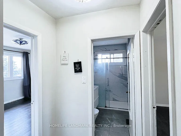 16 Lochinvar Cres #MAIN — Photo 19