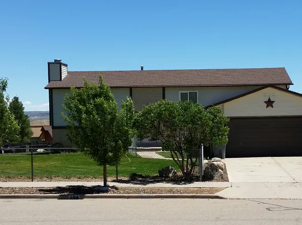 104 Canyon Hollow Dr, Evanston, WY 82930