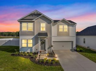 346 River Run Dr, Elyria, OH 44035