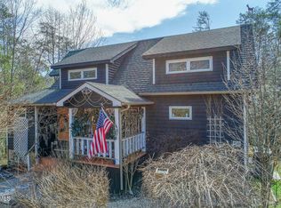 130 Vols Ln, Rogersville, TN 37857