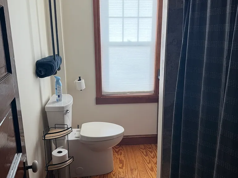 546 Broadway #1 — Photo 17