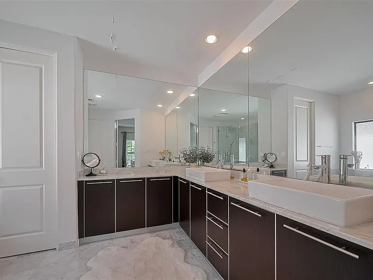 3940 Feagan St — Photo 40