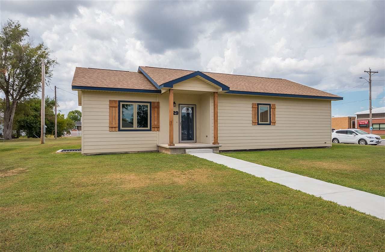 329 N Main St, Cunningham, KS 67035 Zillow