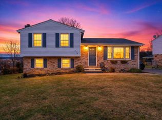 616 Elmcrest St NE, Roanoke, VA 24019