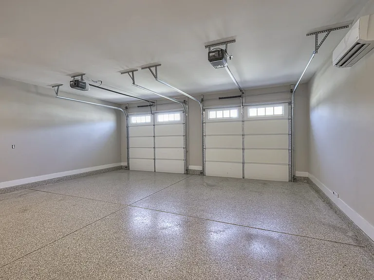 3412 Caroline Farms Dr — Photo 32