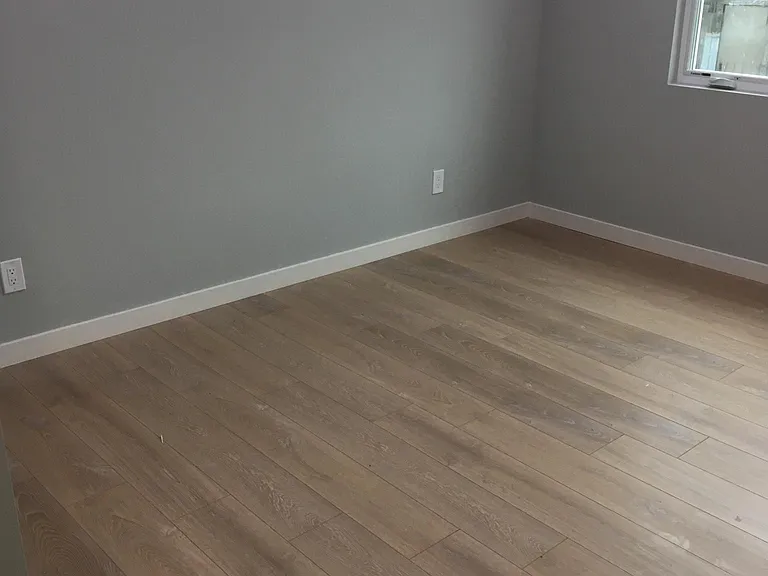 648 N Serrano Ave #1/2 — Photo 22