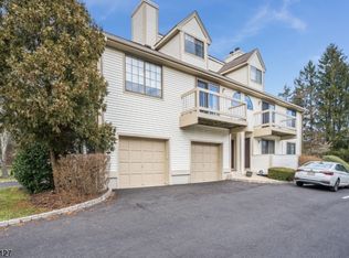 2606 Hemlock Pl, Basking Ridge, NJ 07920