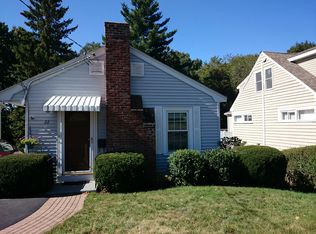 22 Chesbrough Rd, West Roxbury, MA 02132