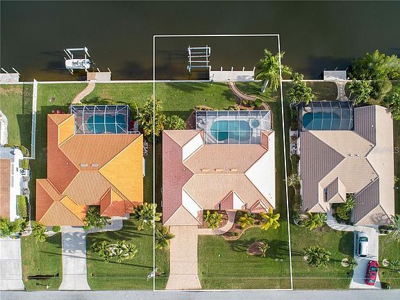 3rd image of 5420 Almar Dr