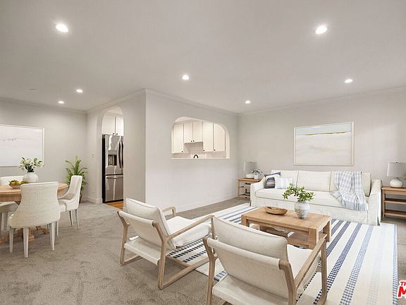 3rd image of 12500 Huston St APT 201