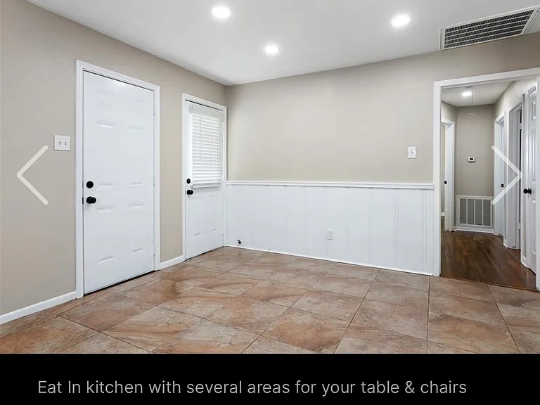 2733 Stanford St — Photo 3