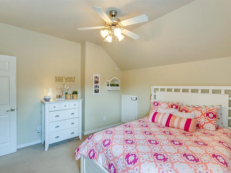 10 Caelin Ct — Photo 30