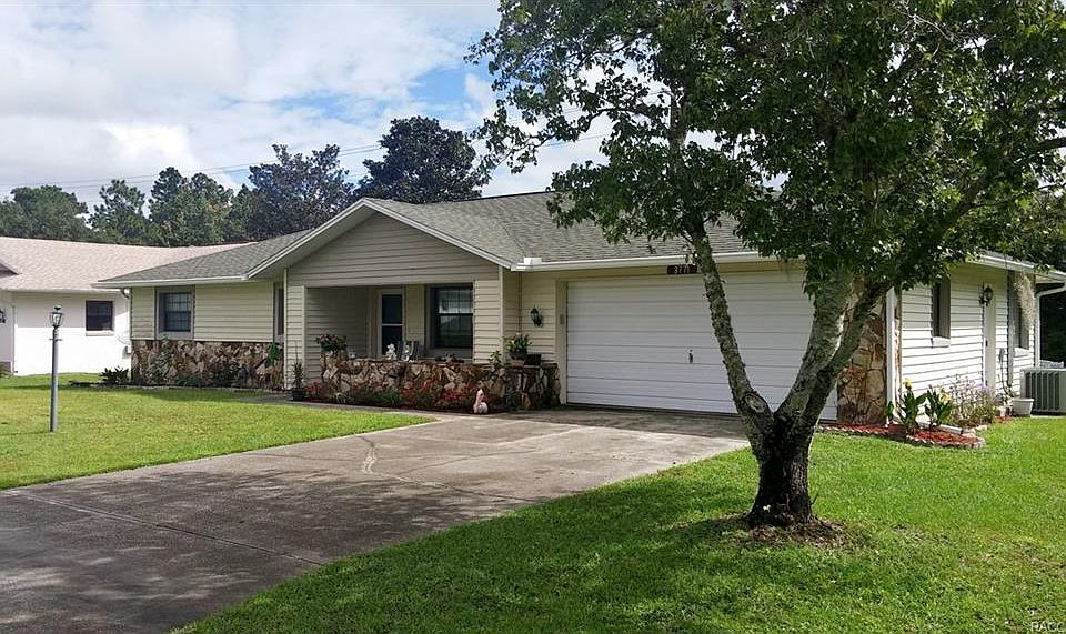 1st image of 3771 N Tamarisk Ave