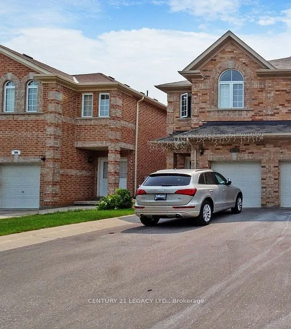 385 Comiskey Cres