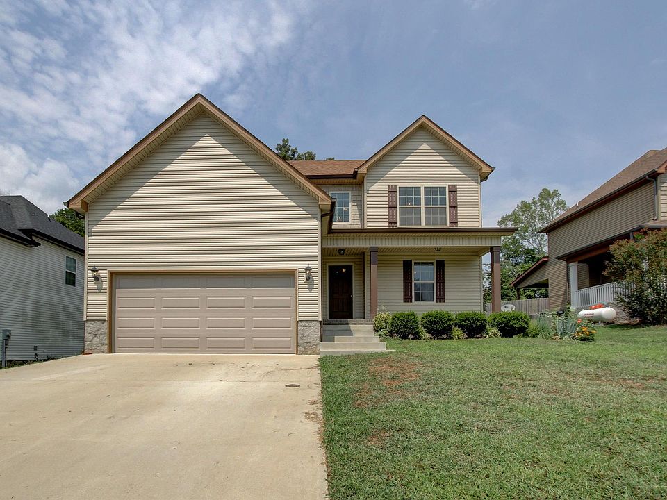 1st image of 417 Leslie Wood Dr