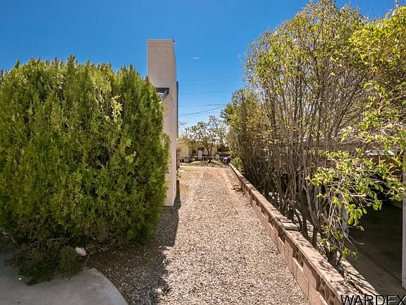 4th image of 2546 Mullen Dr