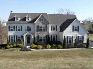 18 Hastings Ln, Spring City, PA 19475