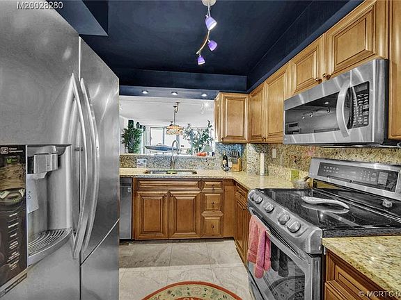 4th image of 10600 S Ocean Dr APT 206