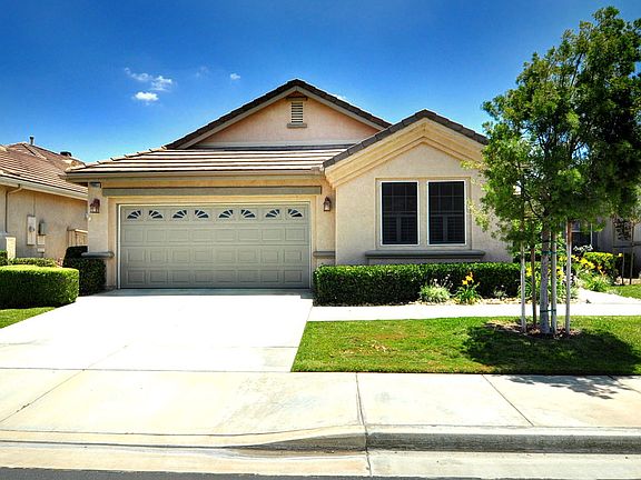 2nd image of 28955 Baywater Dr