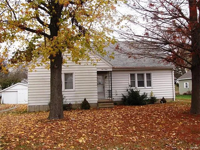 504 S Church St photo 1
