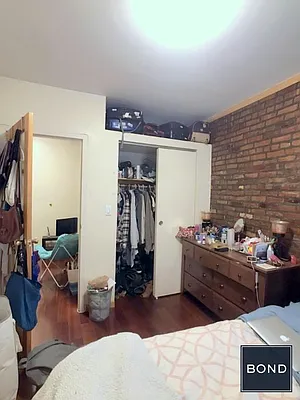 Rented by Bond New York | media 32