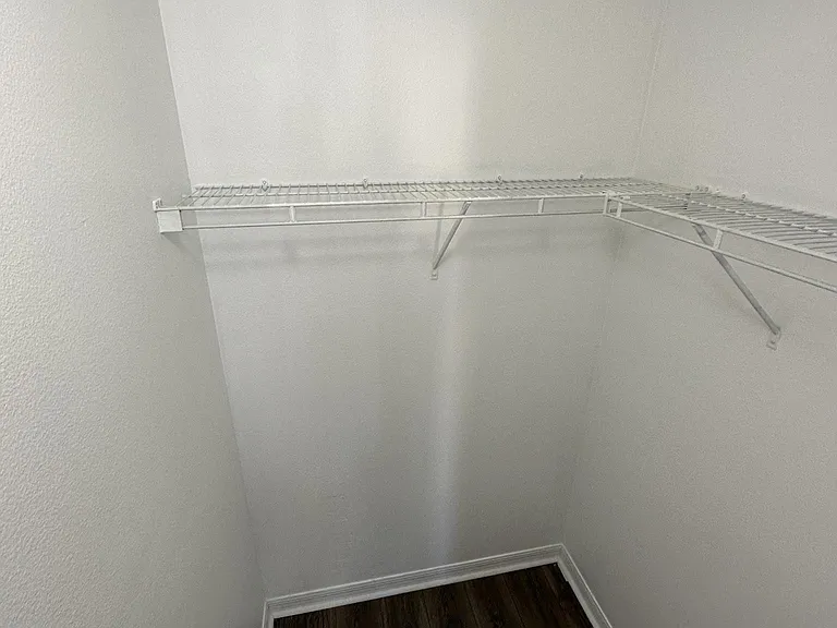 13254 Phoenix Dr — Photo 11