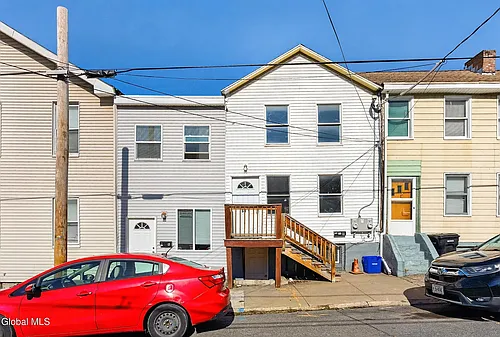 61 14th St #61B Photo 1