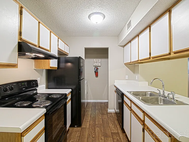 3x2 Standard Kitchen/Laundry