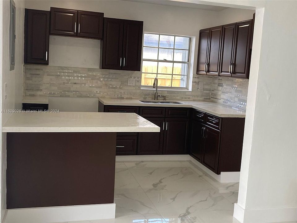 1st image of 18767 SW 100th Ave #18767