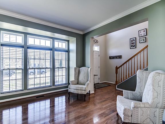 5th image of 6640 Clarkes Meadow Dr