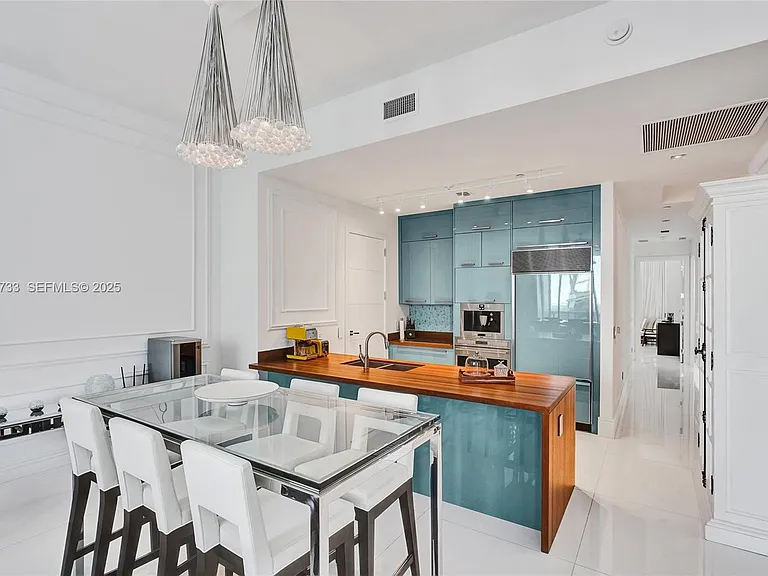15811 Collins Ave #3302 — Photo 13