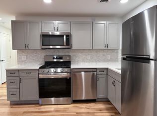 142 Fitzhugh St S #3, Rochester, NY 14608