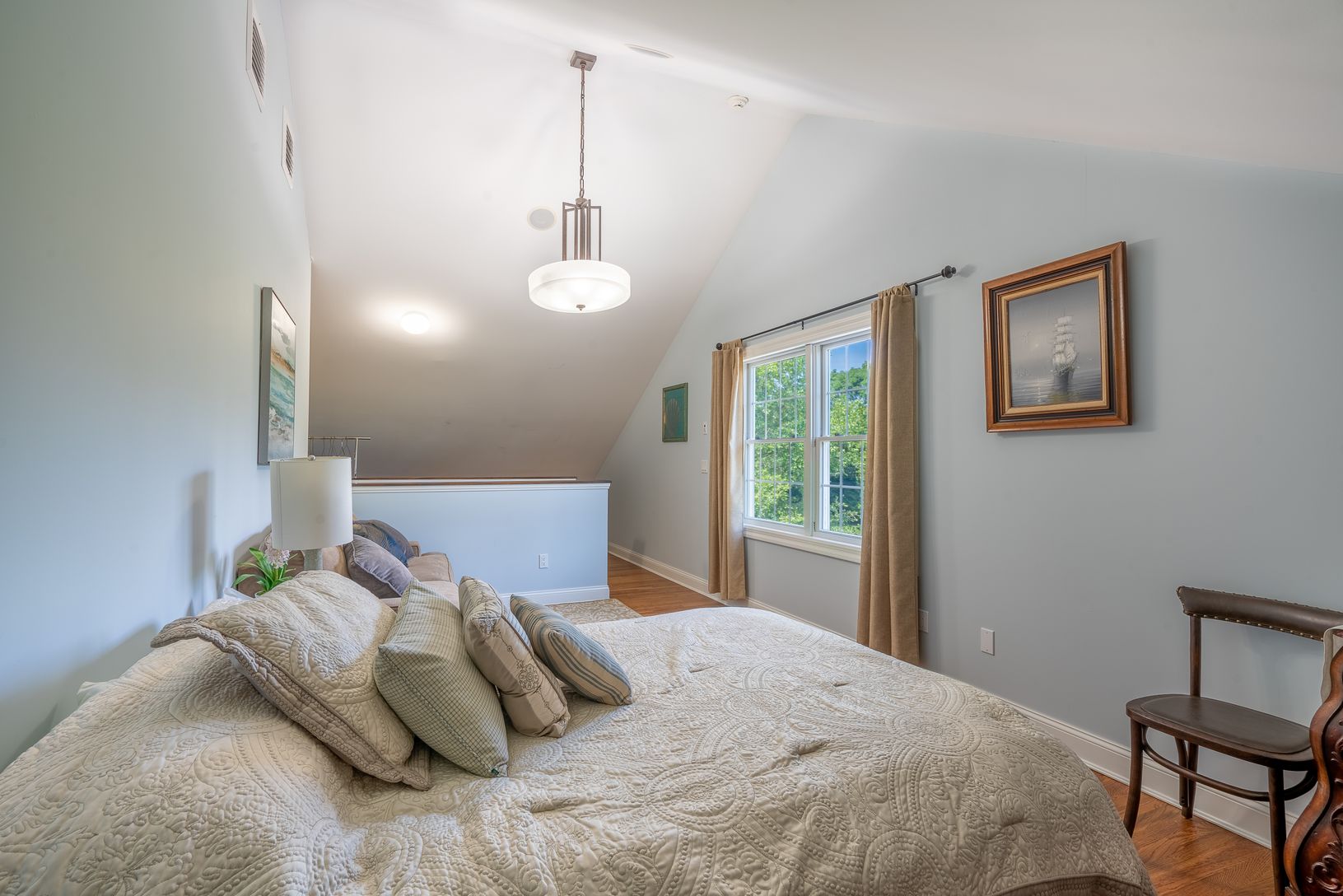  sleeping loft