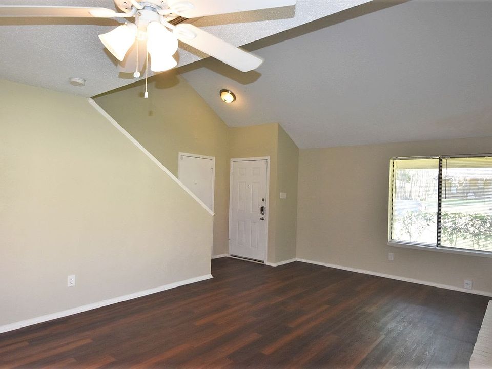 646 Meadowglen Dr, Duncanville, TX 75137 Zillow