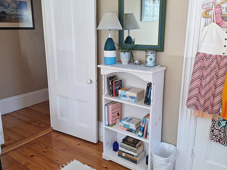 6 Pleasant St — Photo 8