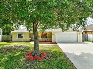 6640 NW Omega Rd, Port Saint Lucie, FL 34983