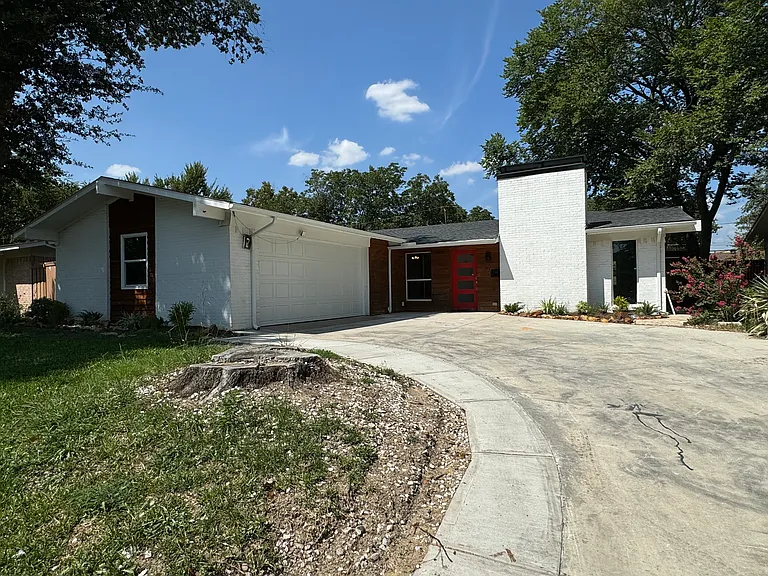 2963 Talisman Dr — Photo 2